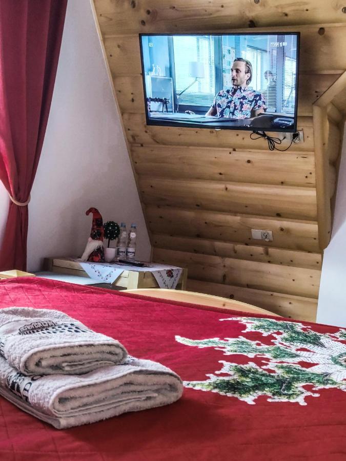Szostak Apartament Banska Nizna Exterior foto
